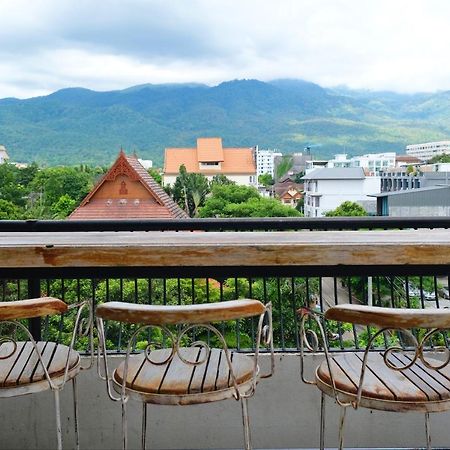 Hotel Yayee Chiang Mai Extérieur photo