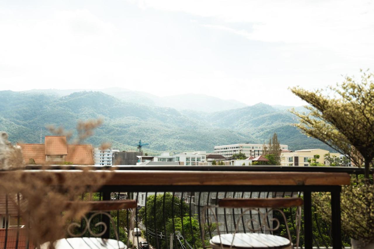 Hotel Yayee Chiang Mai Extérieur photo